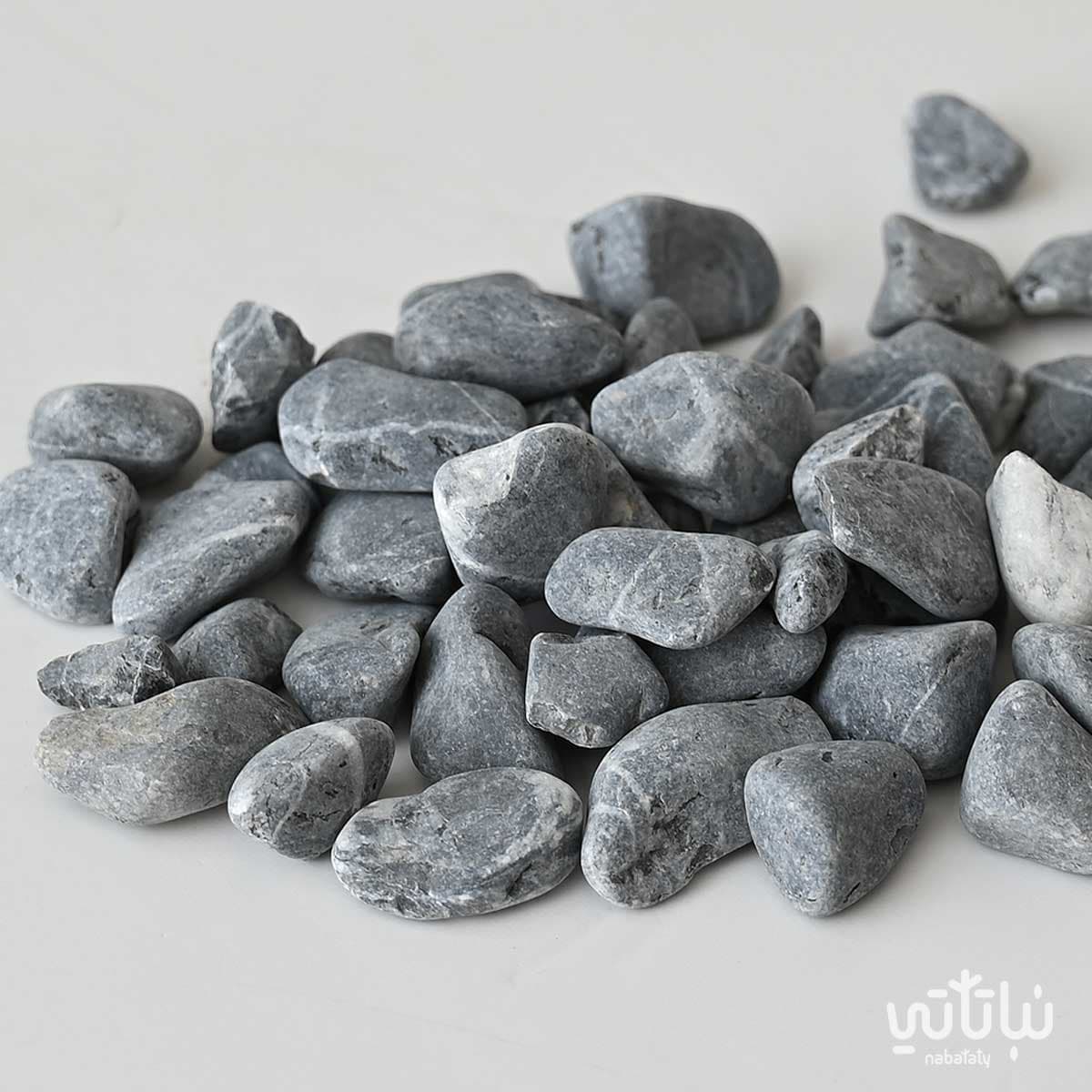 حجر ازمير اسود 1-2 سم