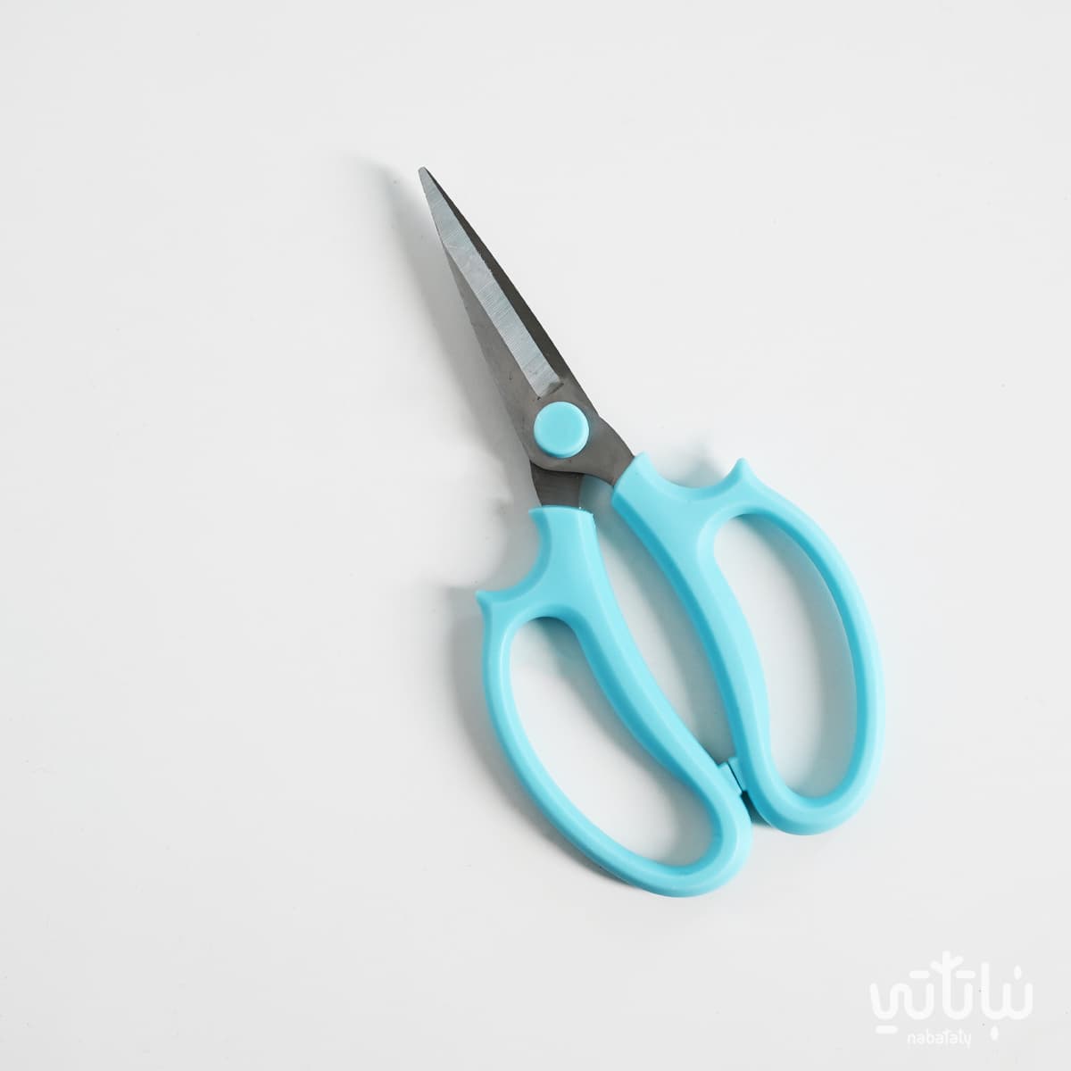 مقص تقليم اغصان صغيرة سماوي