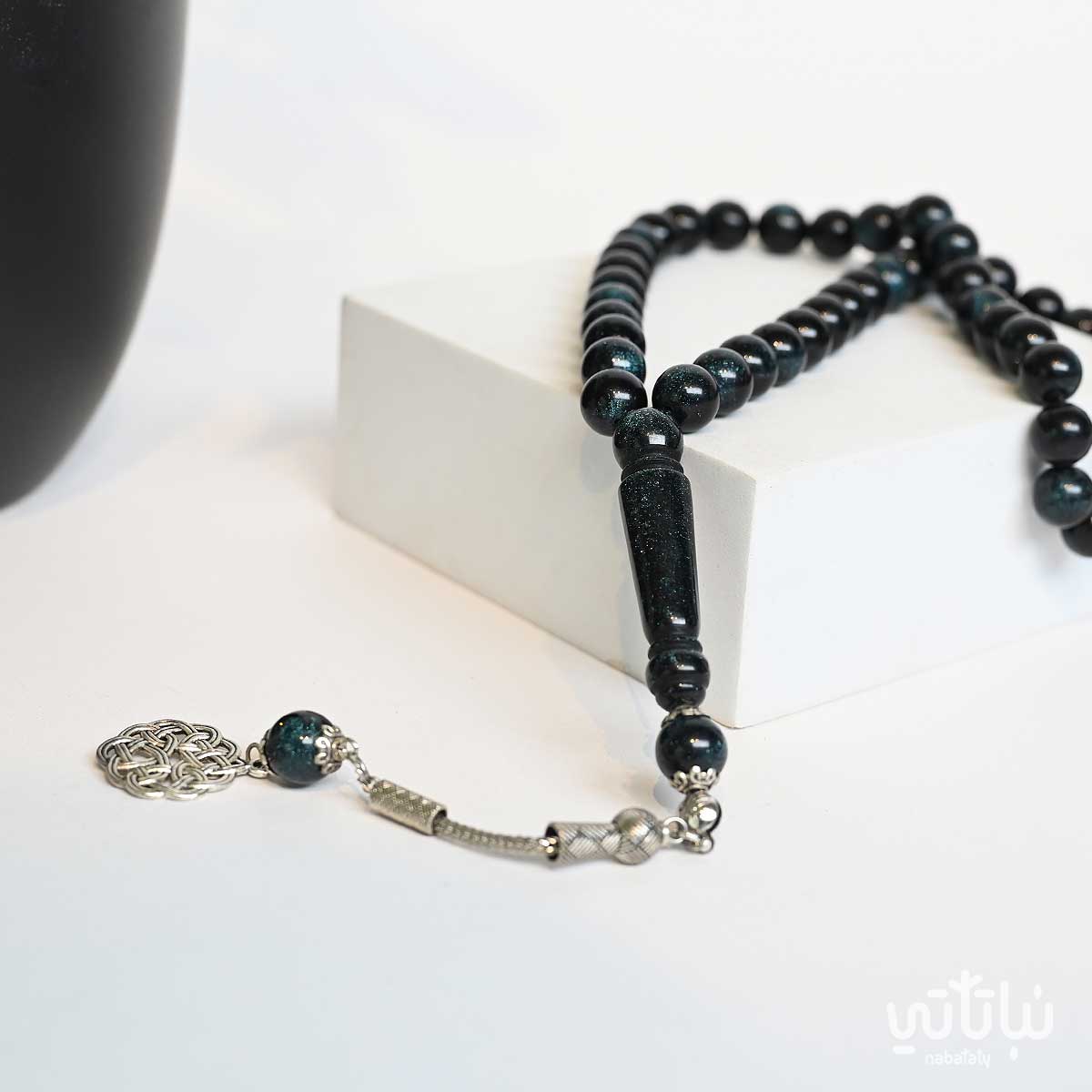 هدية فخورين فيك نبتة شفليرا و سبحة